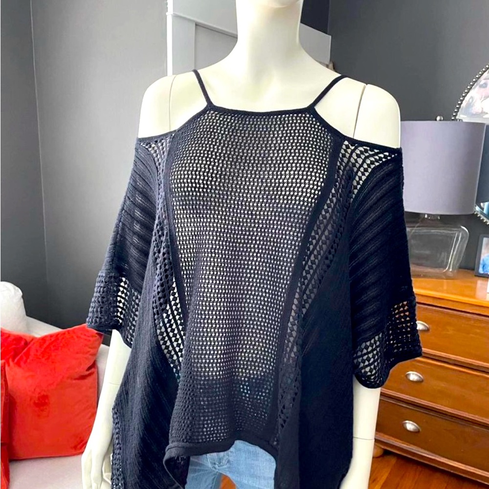 Free People black crochet top Sz S